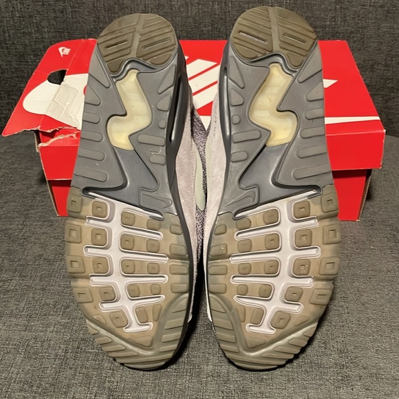 Nike Air Max 90 Ultra 2.0 Flyknit - Picture 10 of 13